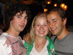 Filename=DSC00200.JPG
Filesize=398KiB
Dimensions=1600x1200
Date added=Jul 17, 2005 DSC00200.JPG